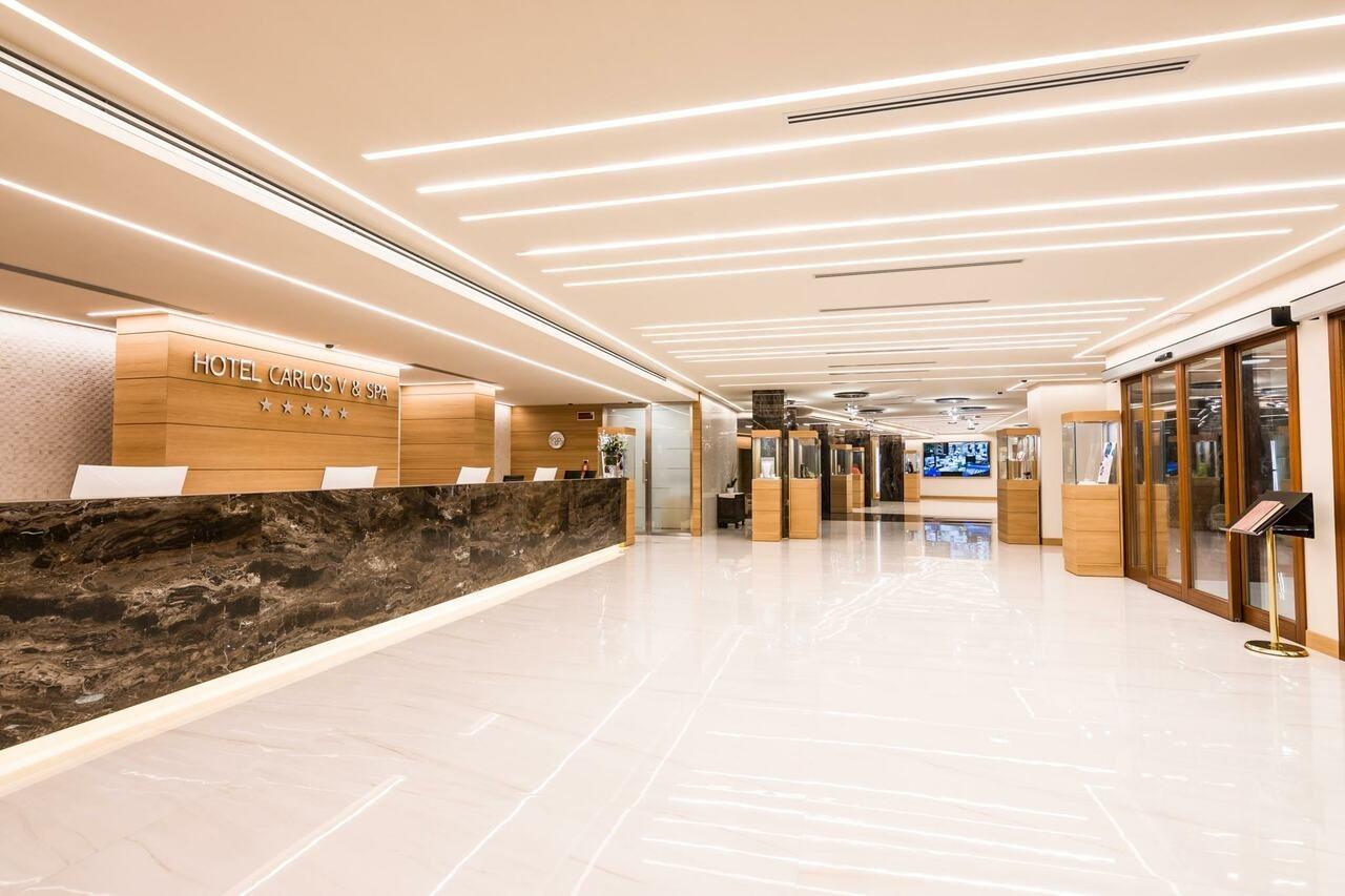Smy Carlos V Wellness & Spa Alghero Esterno foto Reception
