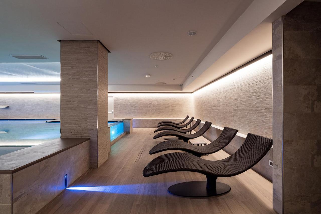 Smy Carlos V Wellness & Spa Alghero Esterno foto The spa at The Dorchester